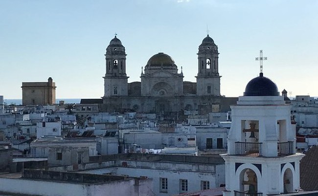 Online il bando di Doppio titolo con l' Universidad de Cádiz per l' a.a. 25/26