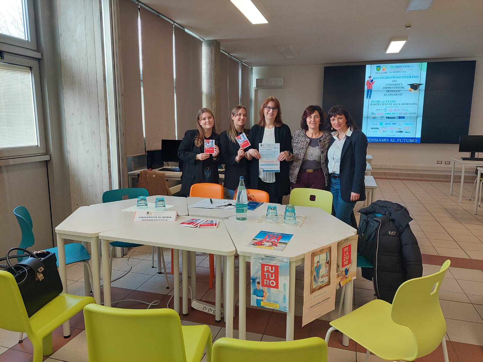 Attività con le scuole Mi Oriento 10-03-2025.jpg