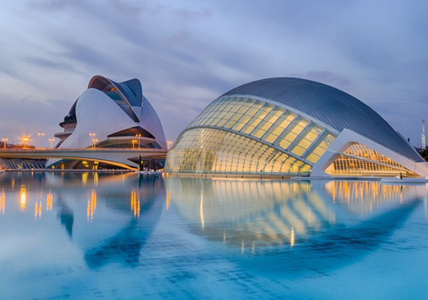 DOPPIO TITOLO a Valencia (Spagna)